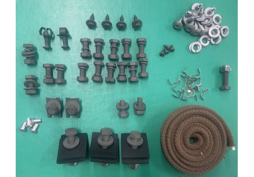 Front Panel & Radiator Fittings Kit Series 2a (Lights In Wings with Plastic Fan Cowl) LROE_FP_003