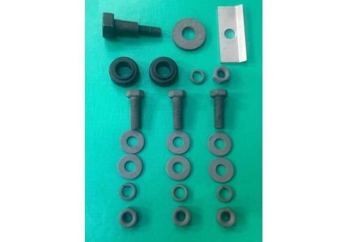 LROE_CH_2542 - Front Underseat Fuel Tank Fitting Kit
