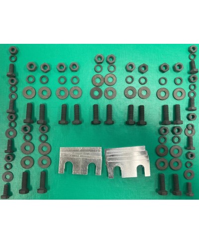 LROE_RB_001 - Rear Body to Chassis Mounting Kit 88"