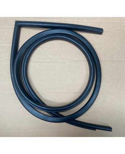 Hardtop Roof to Side Panel Seal RH 334610 (334612)