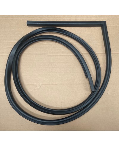 Hardtop Roof to Side Panel Seal LH 334611 (334613)