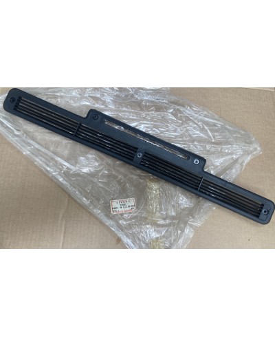 346893 - Windscreen Demister Vent (Series 3 to Oct 1975)