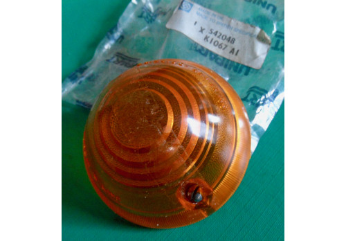 Indicator Flasher Lens WIPAC TYPE 843 Series 2a Suffix B on 542048
